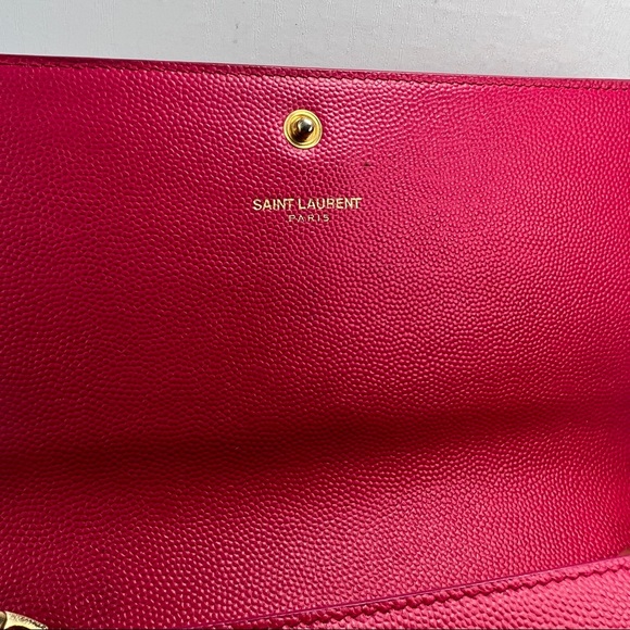 Saint Laurent Monogram WOC - Picture 13 of 14